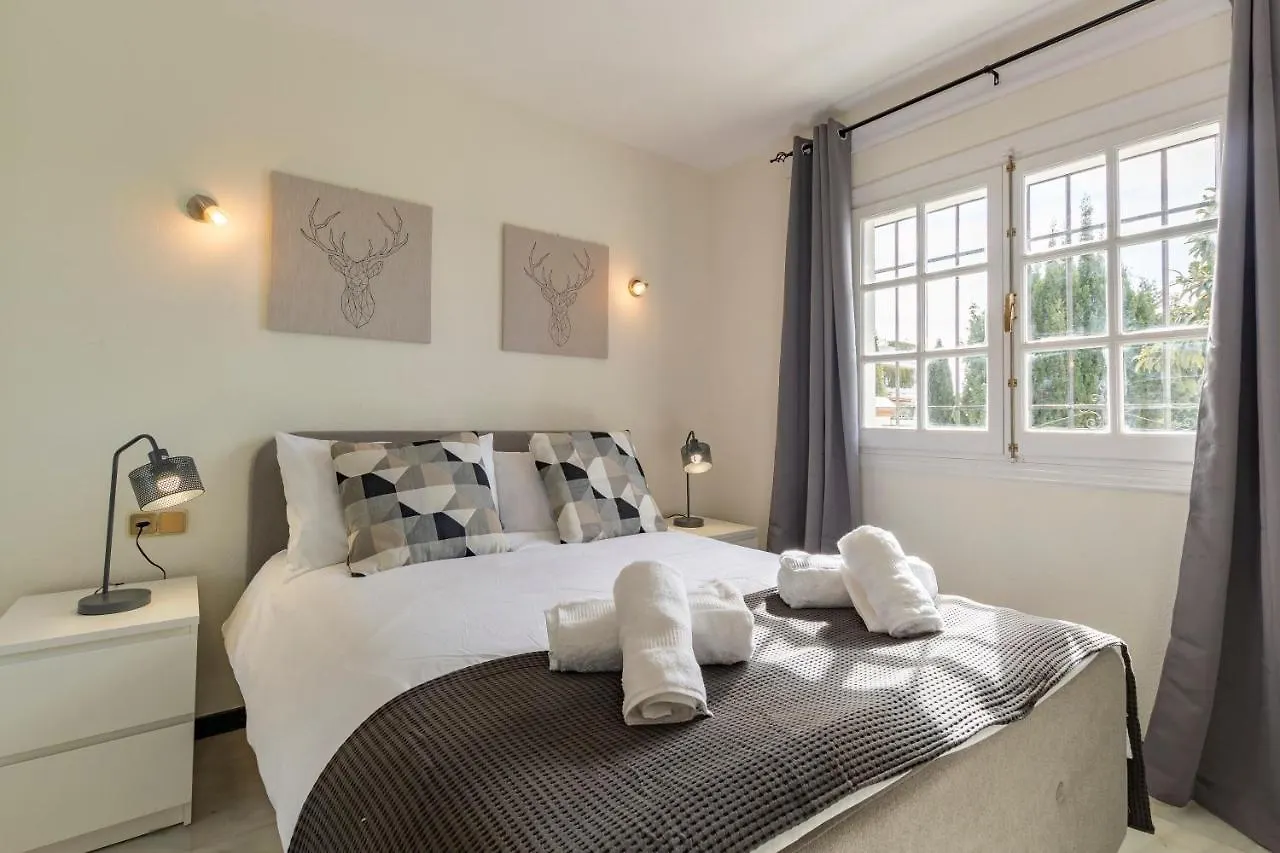 Sanders Golf - Lovely Two-Bedroom Apartment With Shared Pool MIJAS COSTA 0*, Fuengirola España